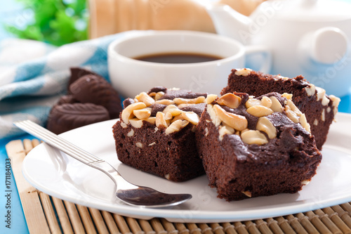 Wallpaper Mural Brownies Torontodigital.ca