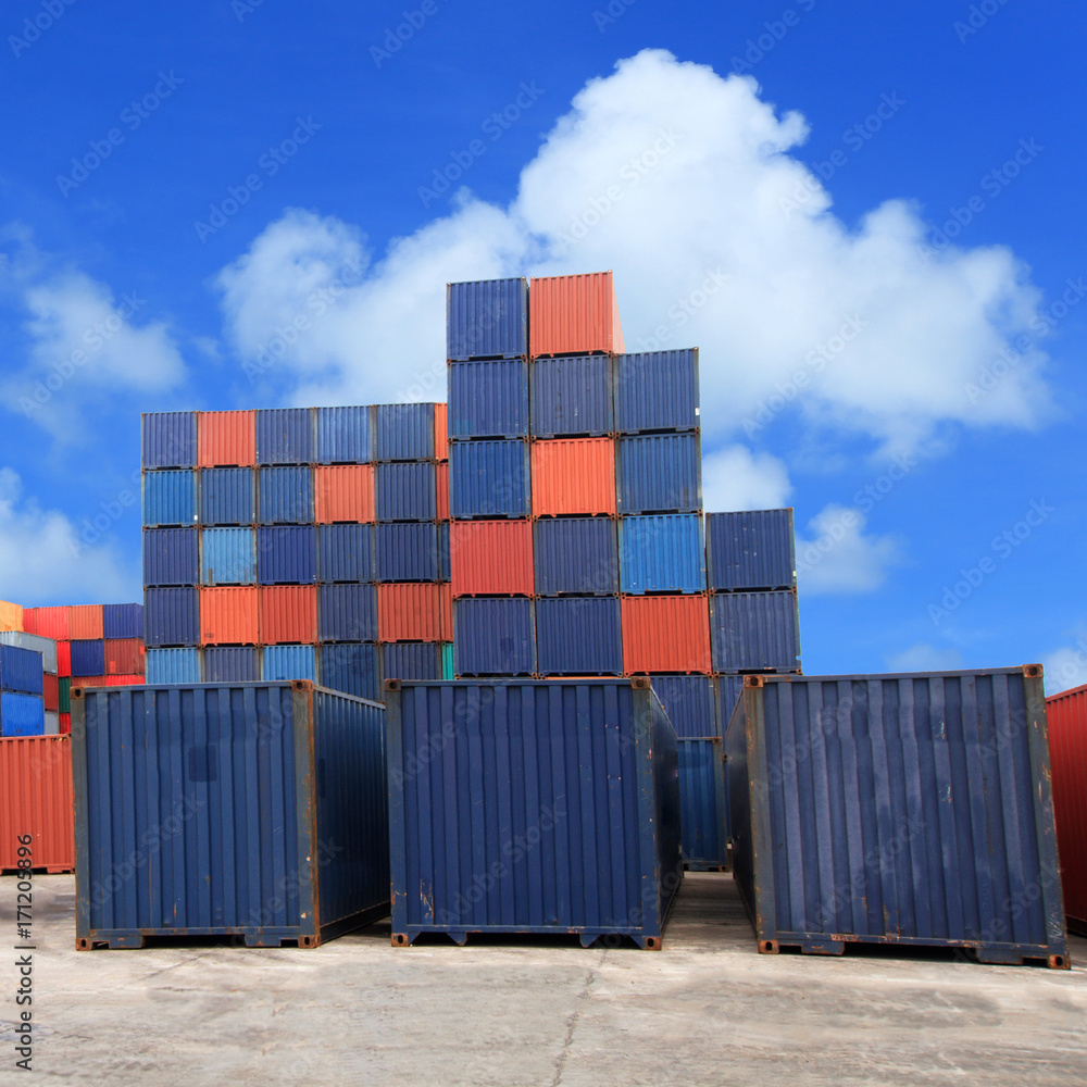 Fototapeta premium container box at dockyard