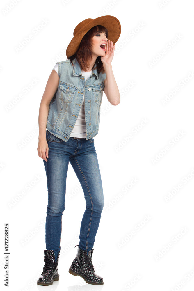 Beautiful Young Woman Is Holding Hand On Chin And Shouting Beautiful Young Woman Is Holding Hand On Chin And Shouting