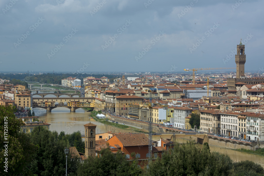 Obraz premium panorama of the city of florence, domes of the renaissance ,river
