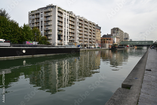 Canal de l'Ourcq à Paris, France