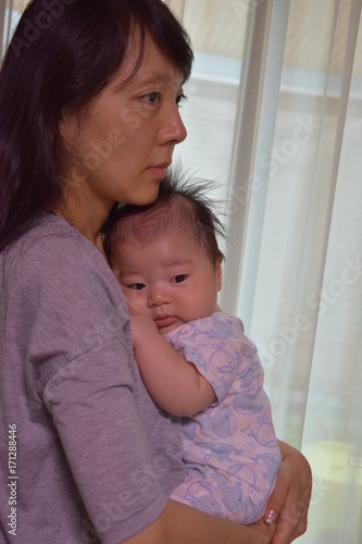 Babies hugged by women,Boy,3 months after birth