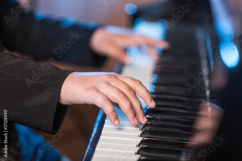 Piano.