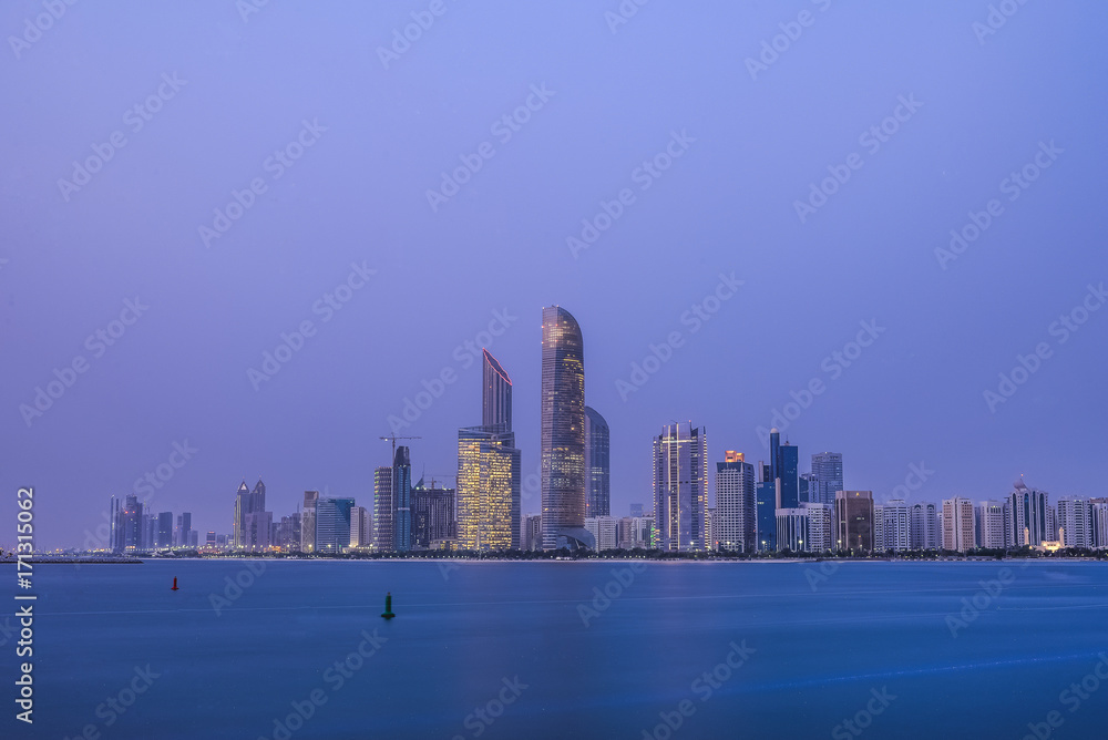 Fototapeta premium Abudhabi Skyline