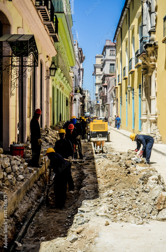Straßenbau, Havanna