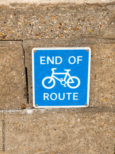 End of route blue cycling sign with bicycle symbol
