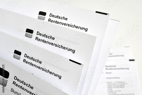 Deutsche Rentenversicherung, Rente, Rentenempfänger, Altersruhegeld, Altersversorgung, Pension, Rentenbescheid, Altersarmut, Altersvorsorge, Betriebsrente, Frührente, Rentner, Riesterrente, Rürup, 