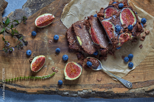 Chocolate dessert with figs and blueberries