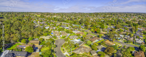 Bild auf Leinwand Suburbian houses in Australia