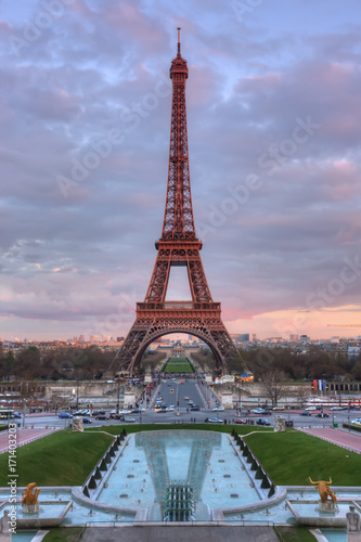 The Eiffel Tower at sunset © zheltikov