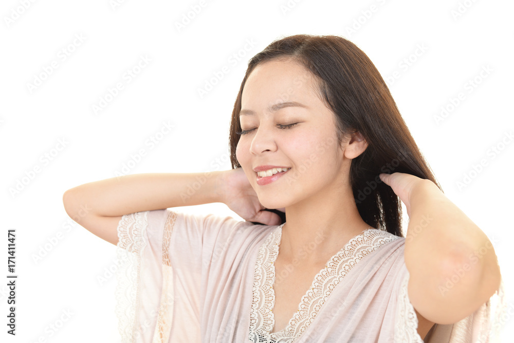 艶やかな髪の女性 艶やかな髪の女性