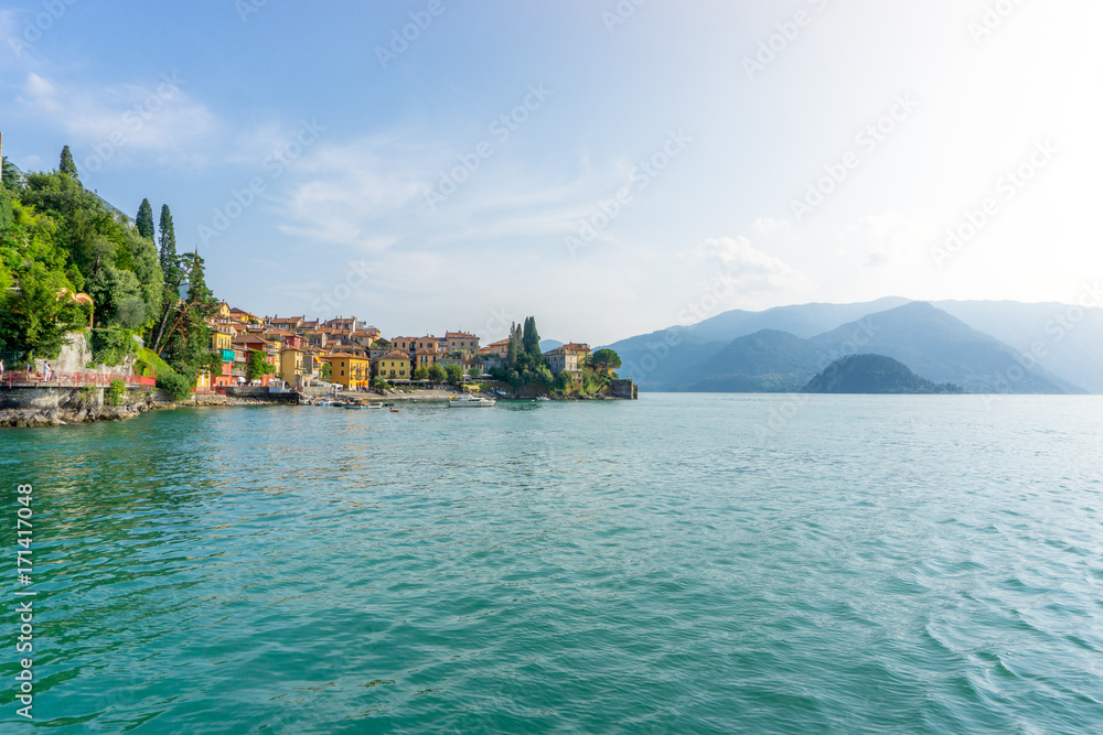 Naklejka premium Varenna, Lake Como Italy