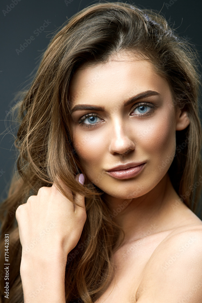 Fototapeta premium beauty close up studio portrait 