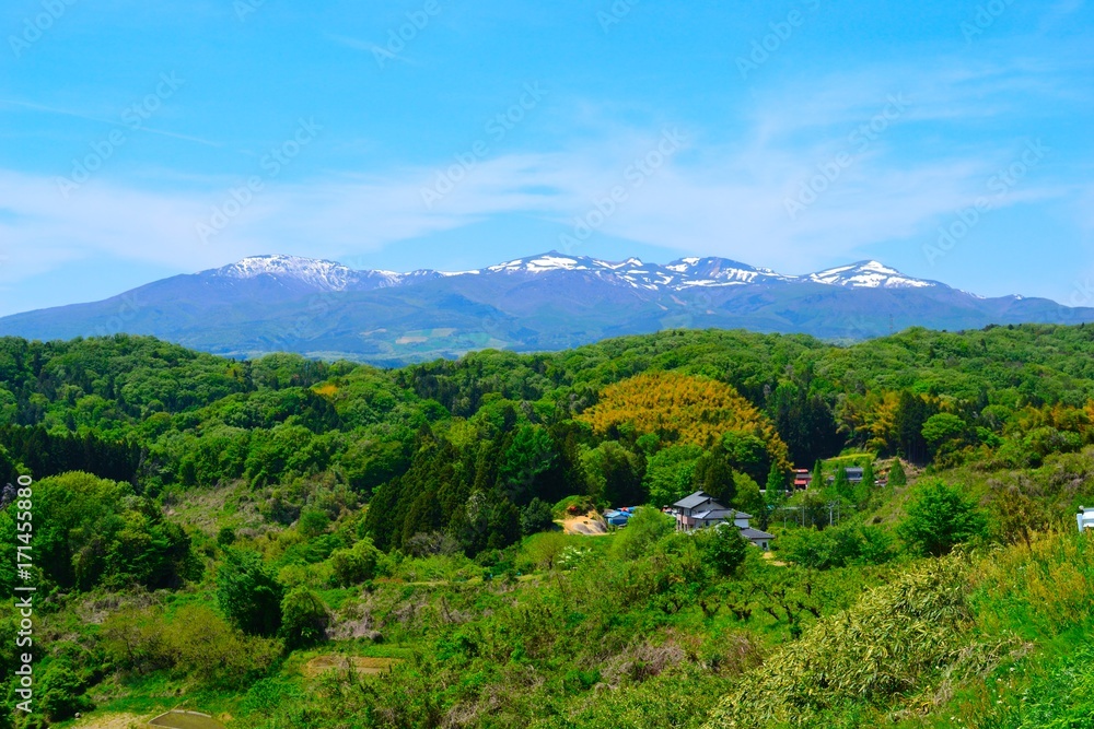 Fototapeta premium 安達太良連峰
