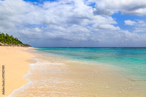Fototapeta Naklejka Na Ścianę i Meble -  A Beach on the Island of Bermuda
