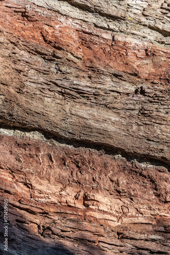 stratified sedimentary rocks