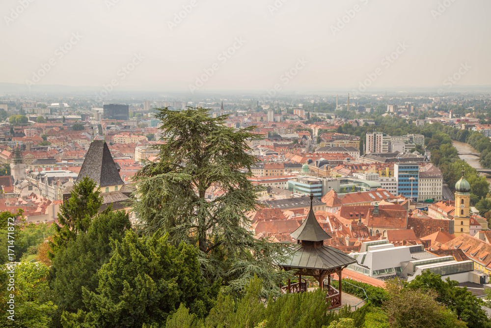 Panorama und Sehenswürdigkeiten von Graz, Austria