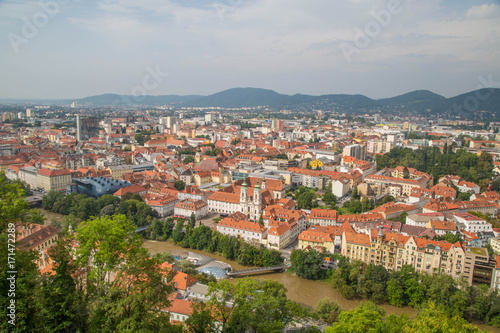 Panorama und Sehenswürdigkeiten von Graz, Hauptstadt der Steiermark, Österreich