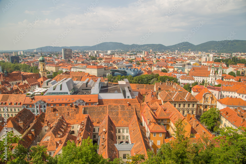 Panorama und Sehenswürdigkeiten von Graz, Landeshauptstadt der Steiermark