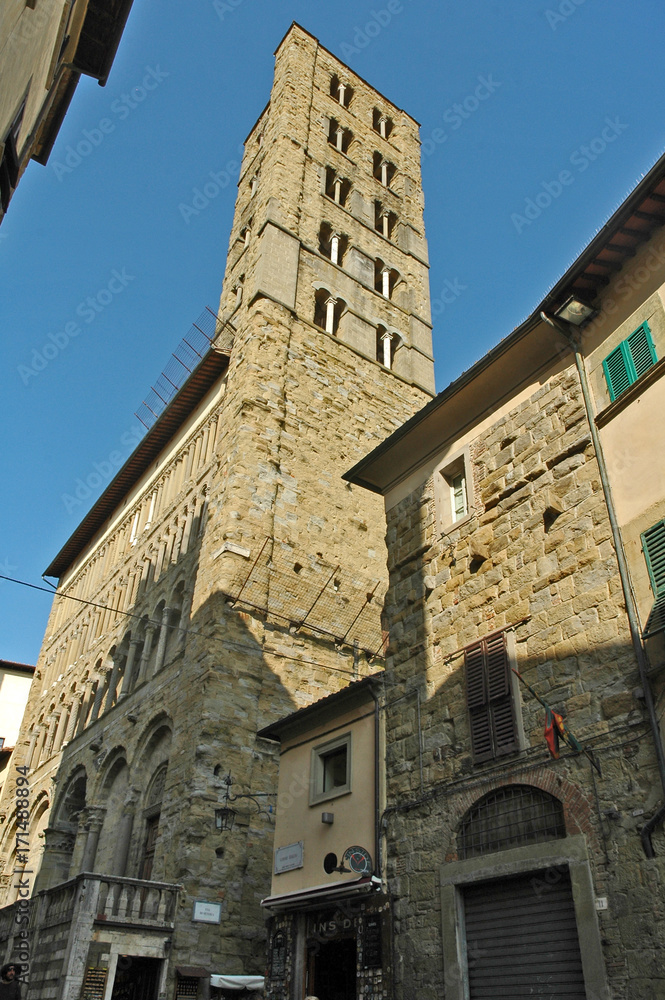 Arezzo, il campanile della Chiesa di Santa Maria della Pieve