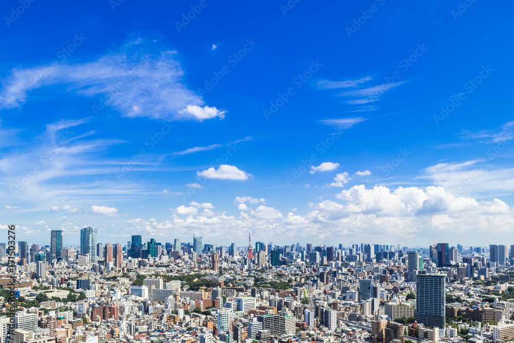 東京　青空と都市風景