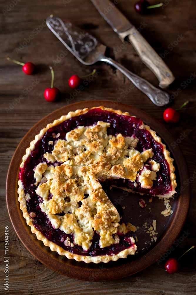 Cherry crumble pie Cherry crumble pie