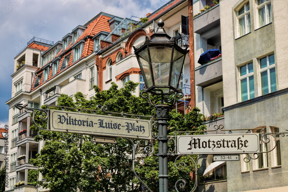 Obraz premium Berlin, Viktoria-Luise-Platz