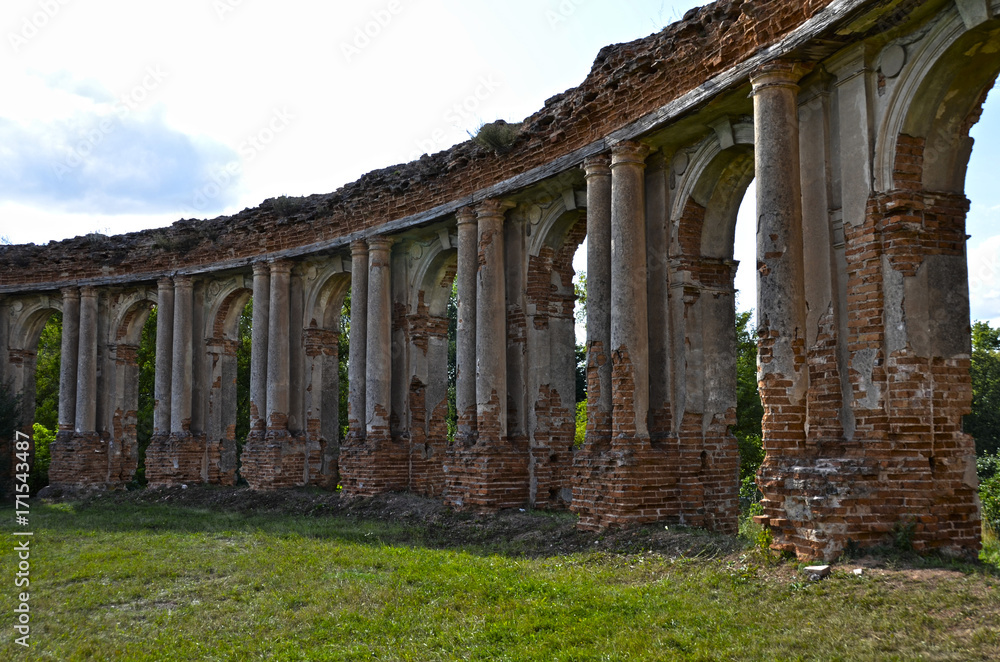 ruins colonnade