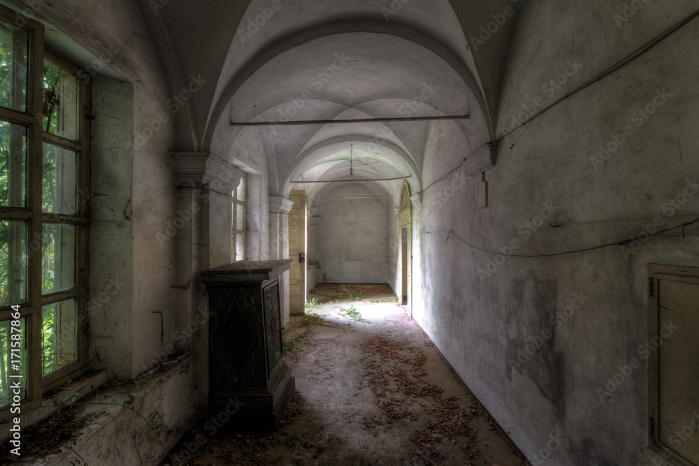 Obraz premium Hallway Light