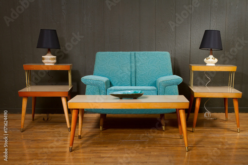 vintage living room furniture