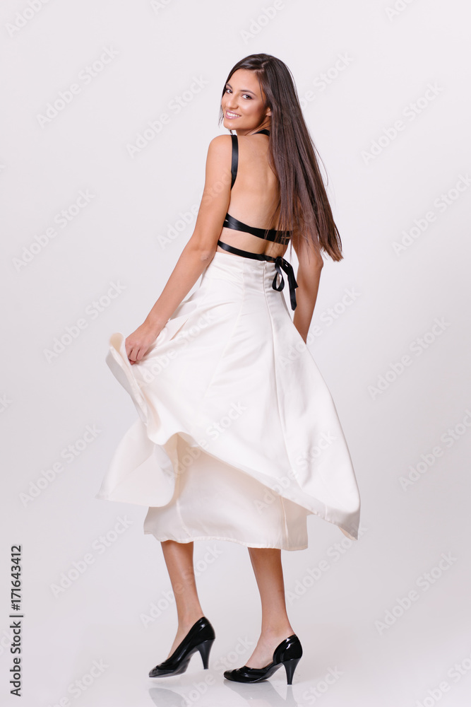 Fototapeta premium Beautiful woman in studio 