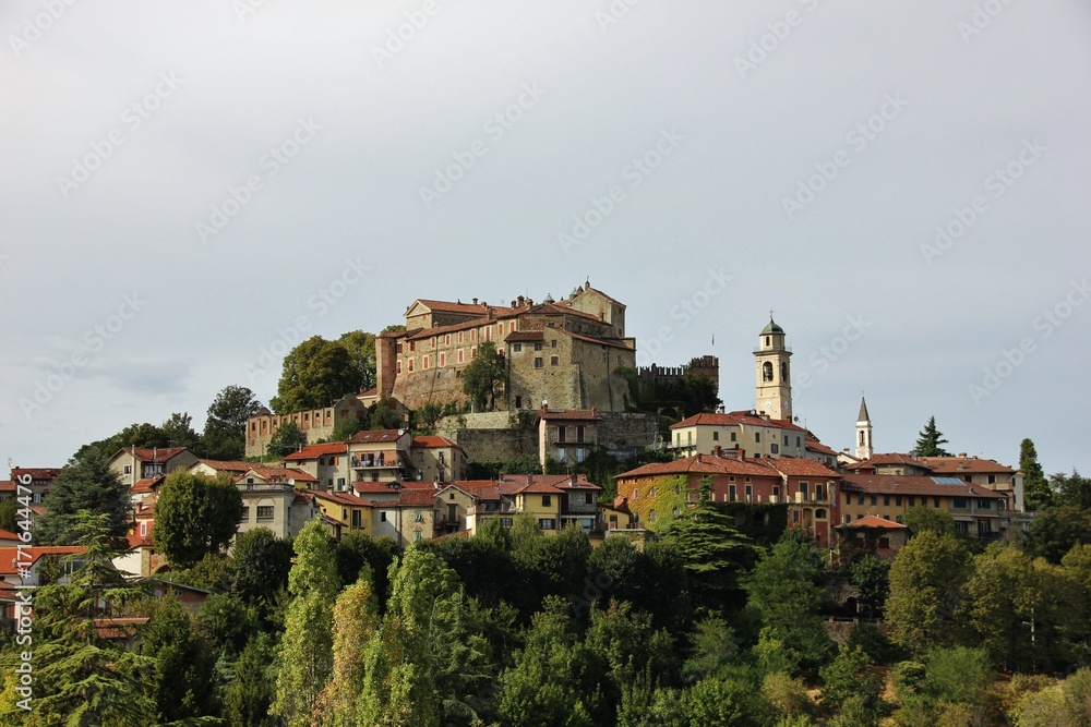 Castello di Cremolino, Alto Monferrato, Piemonte, Italia