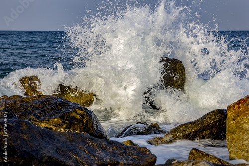 sea waves smashed on rocks. beauty water spray