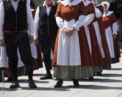 Welsh folk-dance company