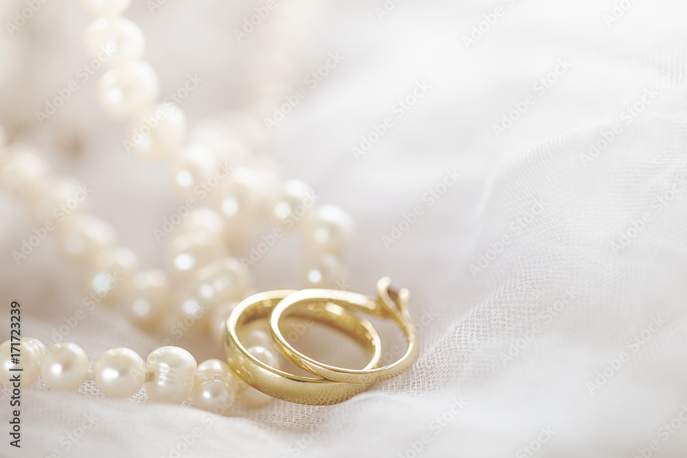 Engagement rings in close-up Engagement rings in close-up