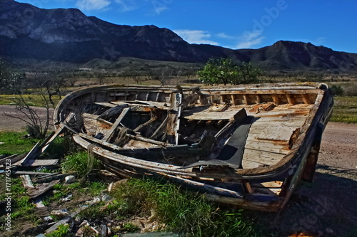 Barco en ruinas