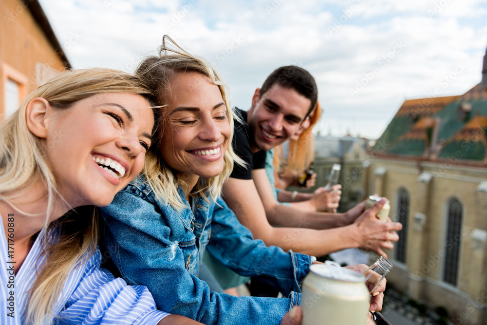 Fototapeta premium Enjoying friendship