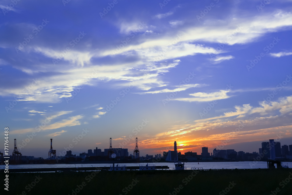 Blue sky and sunset of Tokyo Bay