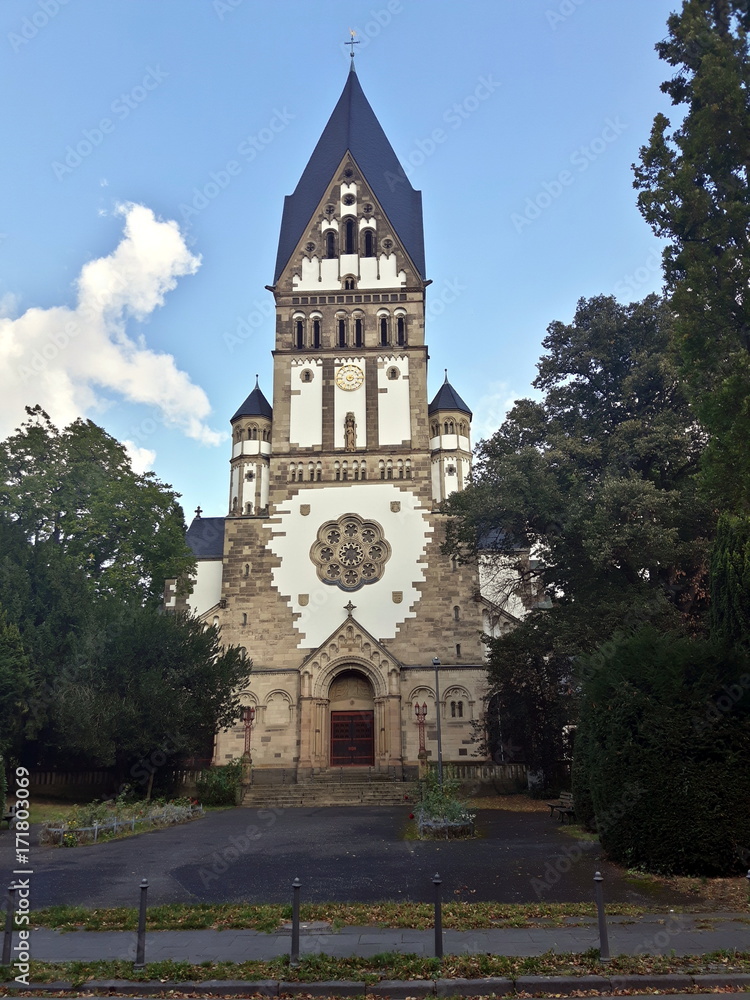 St. Elisabeth in der Bonner Südstadt