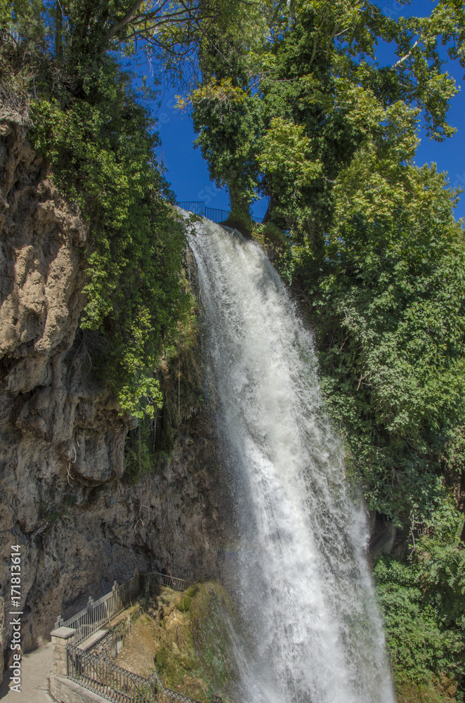 Waterfall scene