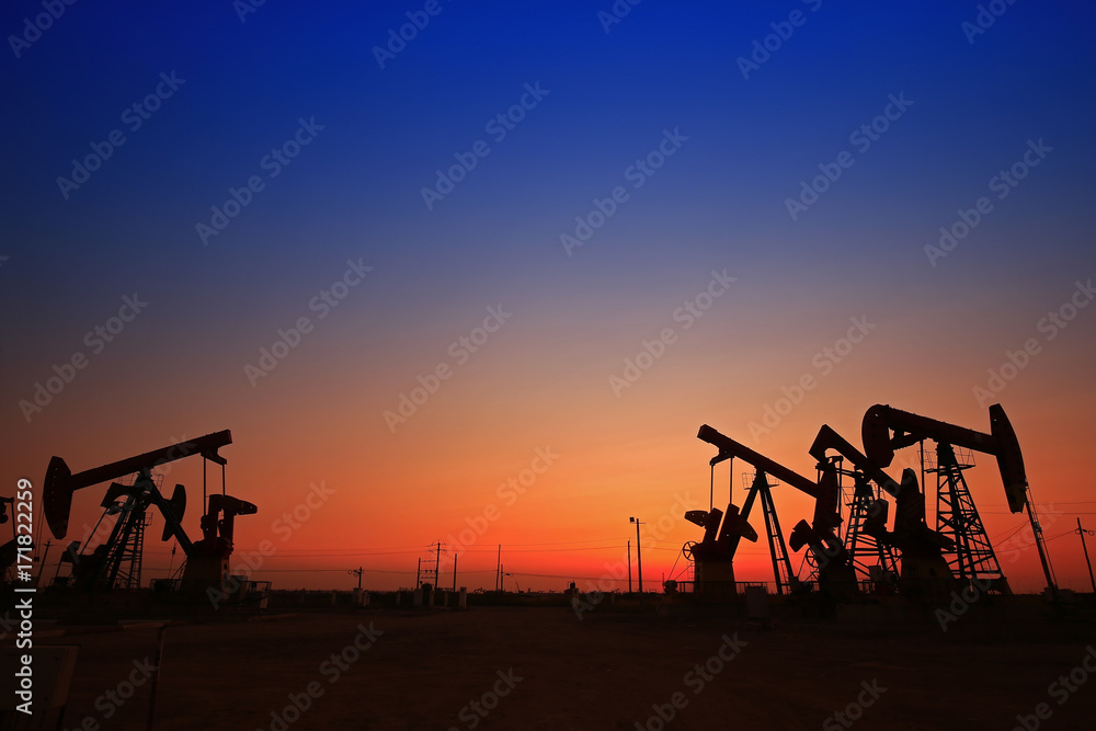 The oil pump, industrial equipment The oil pump, industrial equipment