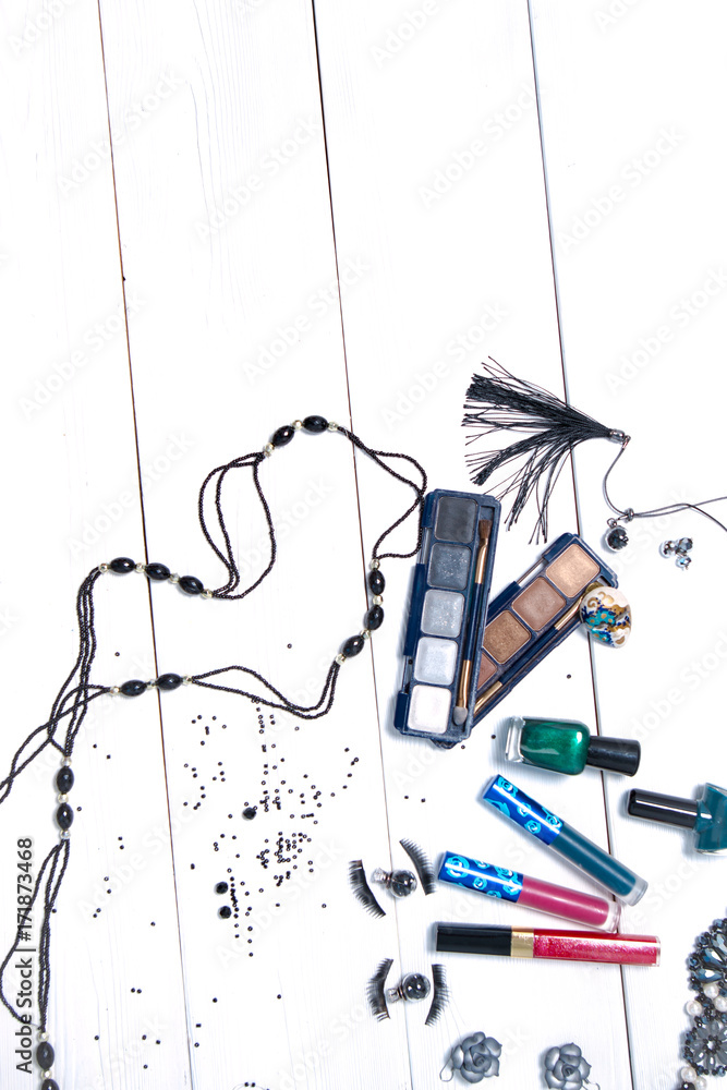 Fototapeta premium A beautiful background with accessories for body care and fashionable women's accessories
