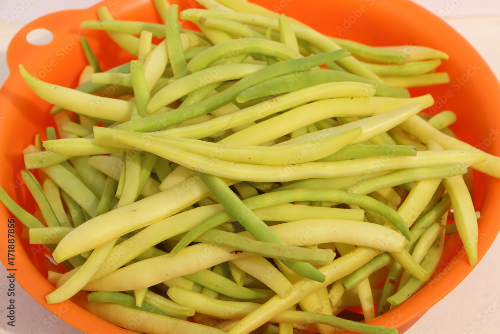 Haricots beurre dans une passoire Haricots beurre dans une passoire