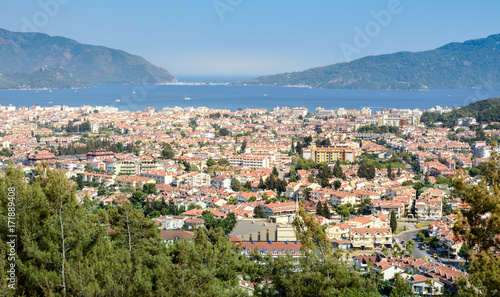 City panorama with bay © technobulka