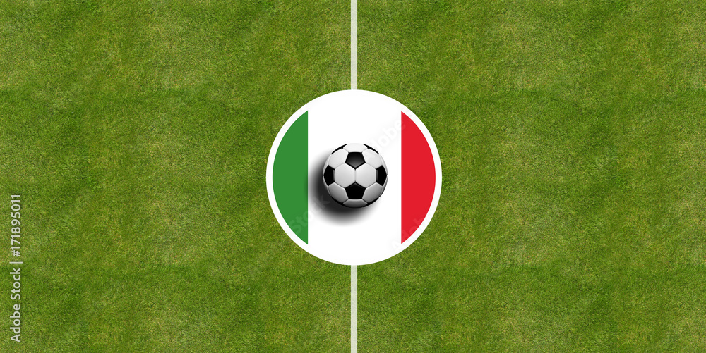 Obraz premium Italy flag on a soccer field center