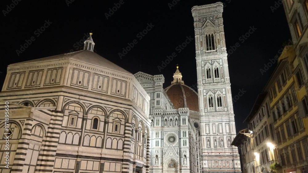 Santa Maria del Fiore bei Nacht, Florenz