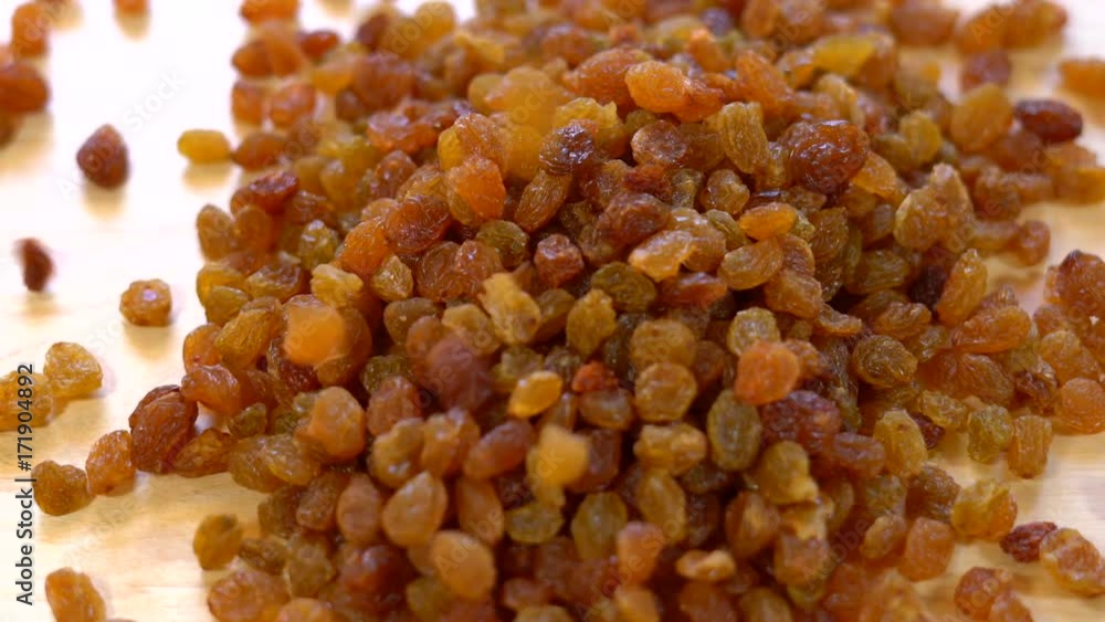 Golden Australian sultana grapes raisins dried fruit Golden Australian sultana grapes raisins dried fruit