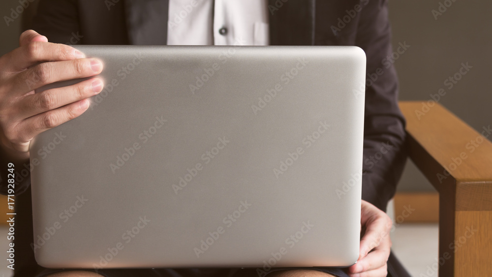 Open Labtop Open Labtop