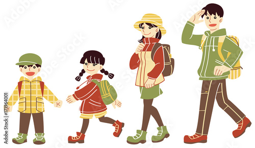 家族でハイキング