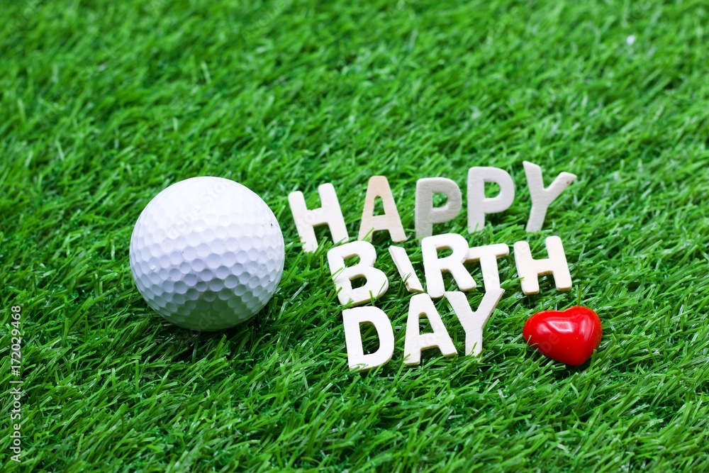 Naklejka premium Happy birthday to golfer word on green grass with golf ball